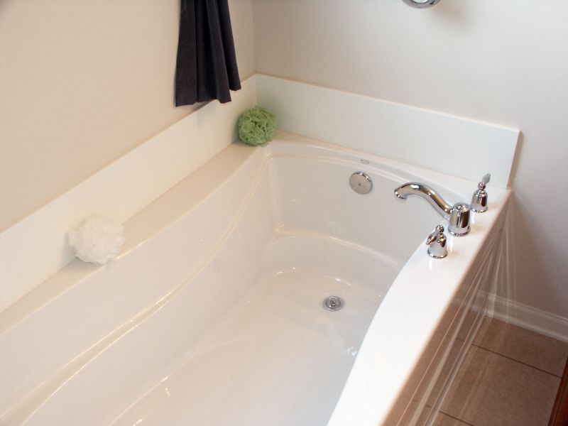 Bathtub Resurfacing in Wausau, WI